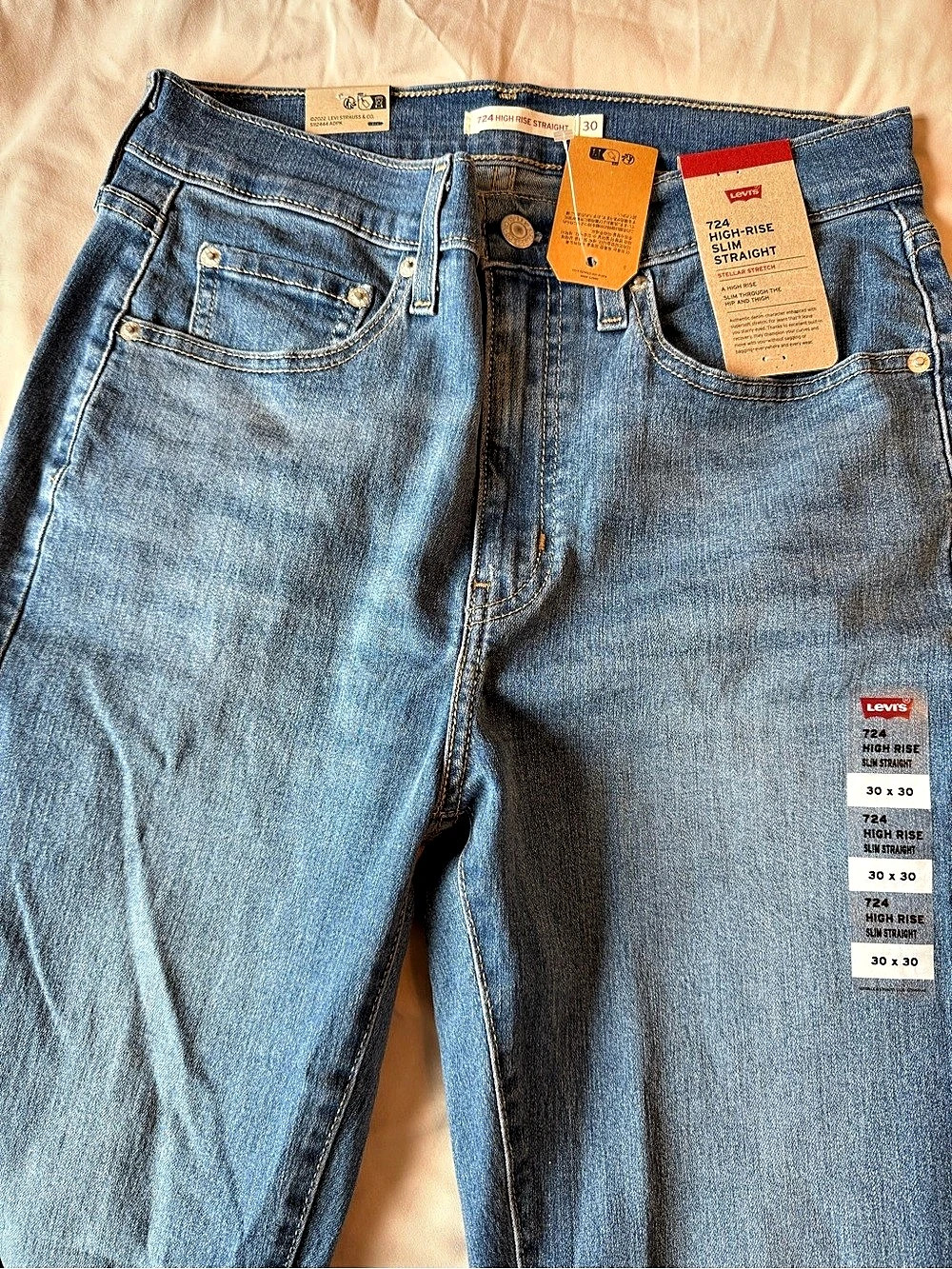 Levi's 724 High-Rise Straight Leg Jeans Blue Waist 30 NWT